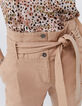 Pantalón cigarette desierto tiro alto cinturón mujer-4