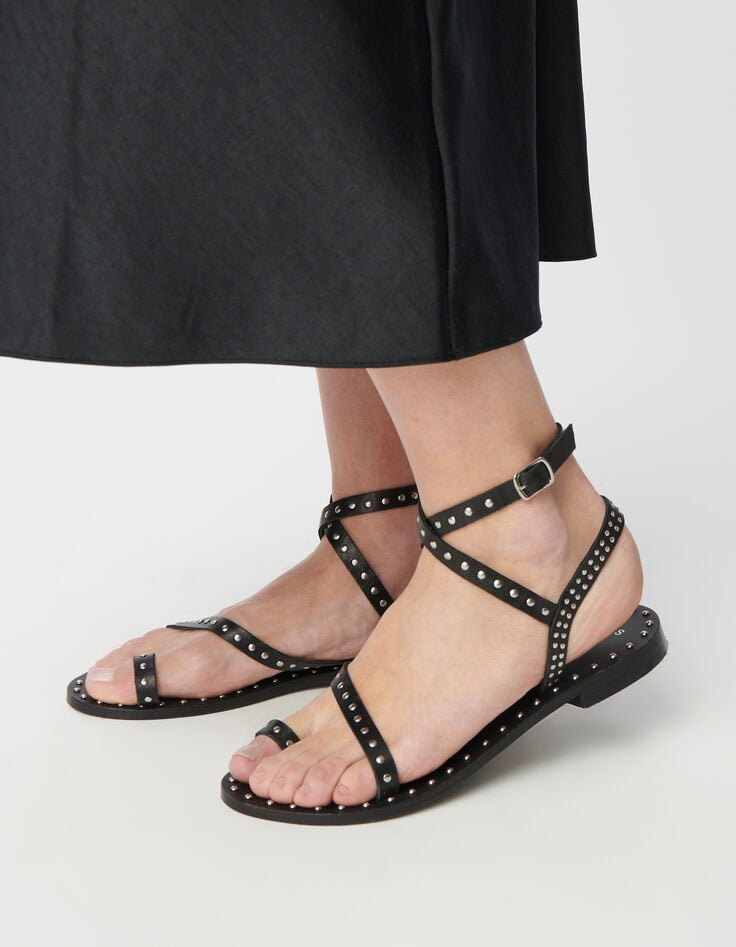 Women's studded leather flat sandal-tongs in black-8 Women's studded leather flat sandal-tongs in black-8