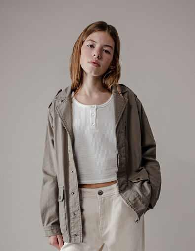 Khaki Mädchensafarijacke mit Maxi-Stickerei hinten - IKKS