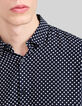 Chemise SLIM marine LENZING™ ECOVERO™ motif pois Homme-4